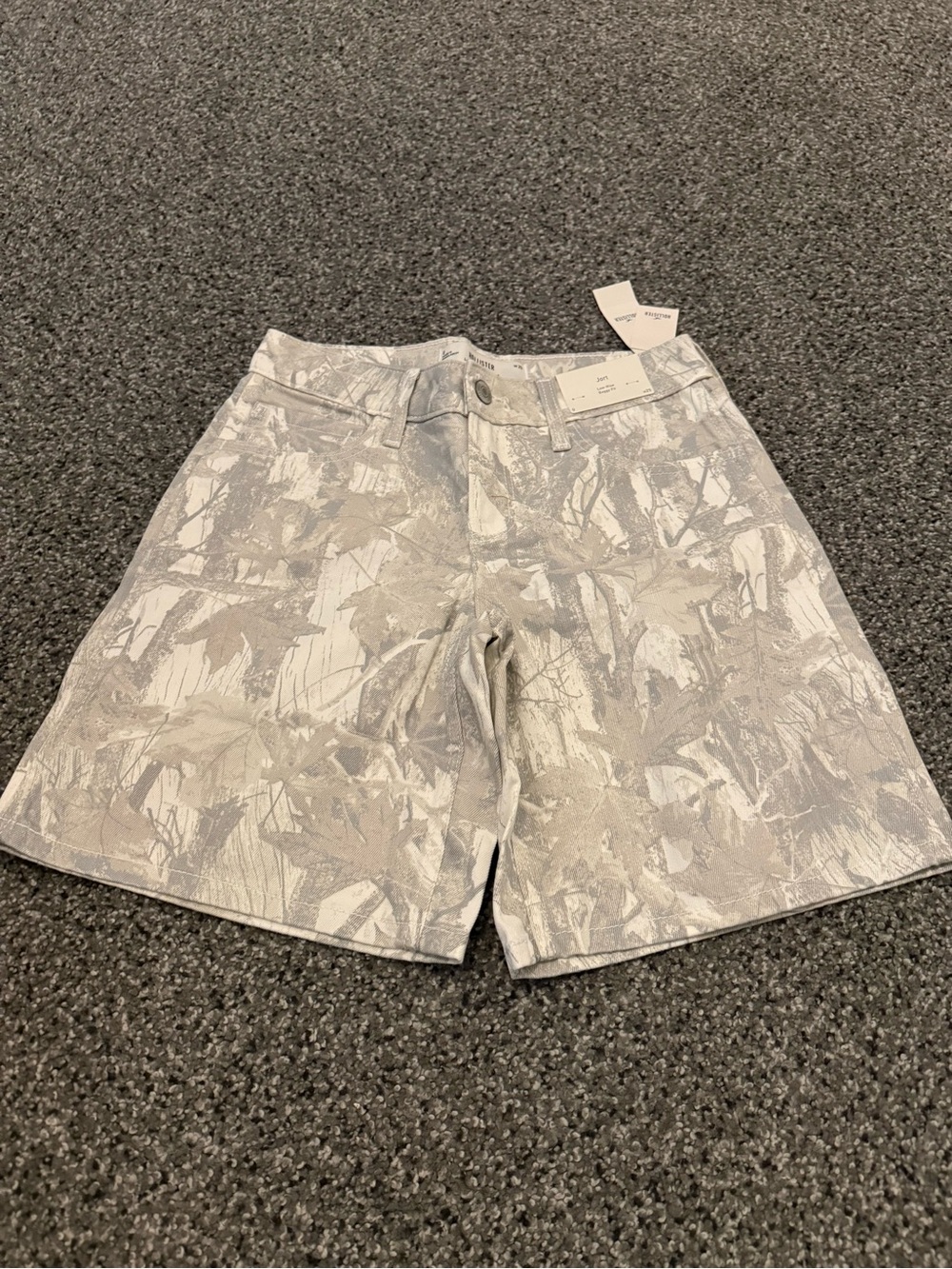 Womens new hollister shorts size 25